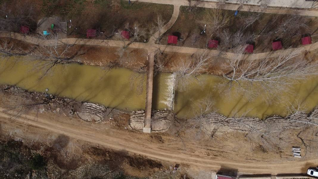 Yeşilgöz Gölü eski günlerine döndü: Depremlerde rengi değişmişti - Resim: 18